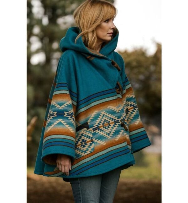 Yellowstone Beth Dutton Season 3 Blue Hooded Coat