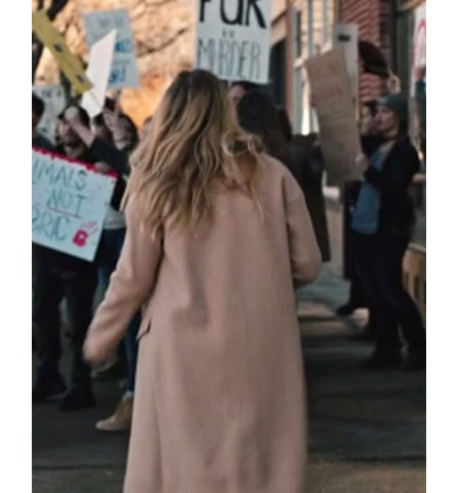 Summer Higgins Camel Coat Yellowstone Season 4 - Image 3