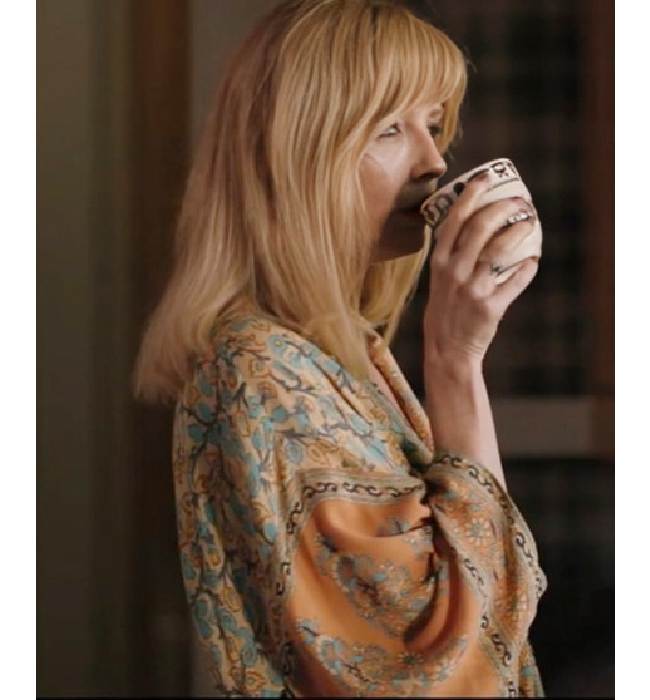 Beth Dutton Yellowstone Floral Robe