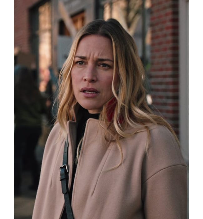 Camel Coat Worn by Summer Higgins